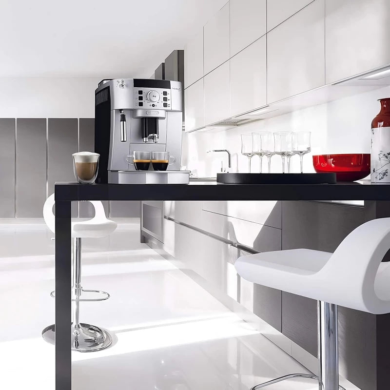 DeLonghi Magnifica S ECAM 22.110.SB Kaffeevollautomat – Schwarz Silber