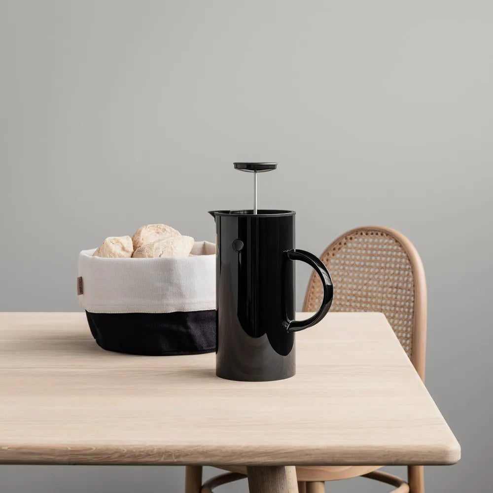 Elektrischer Wasserkocher EM77 Black, 1,5 l