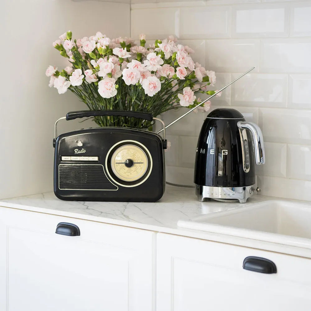 Elektrischer Wasserkocher mit variabler Temperatur Smeg 50’s Style Black KLF04BLEU
