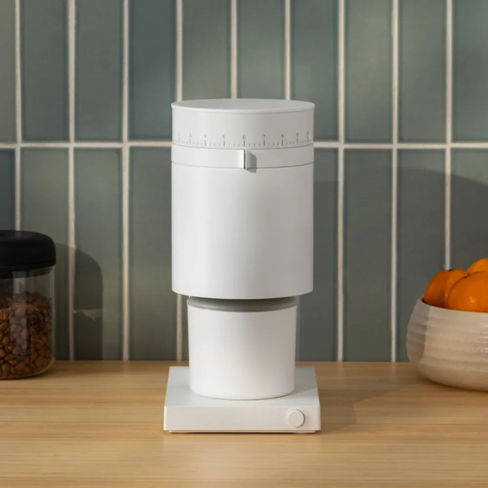 Fellow Opus Kaffeemühle mit Kegelmahlwerk – Matt Weiß