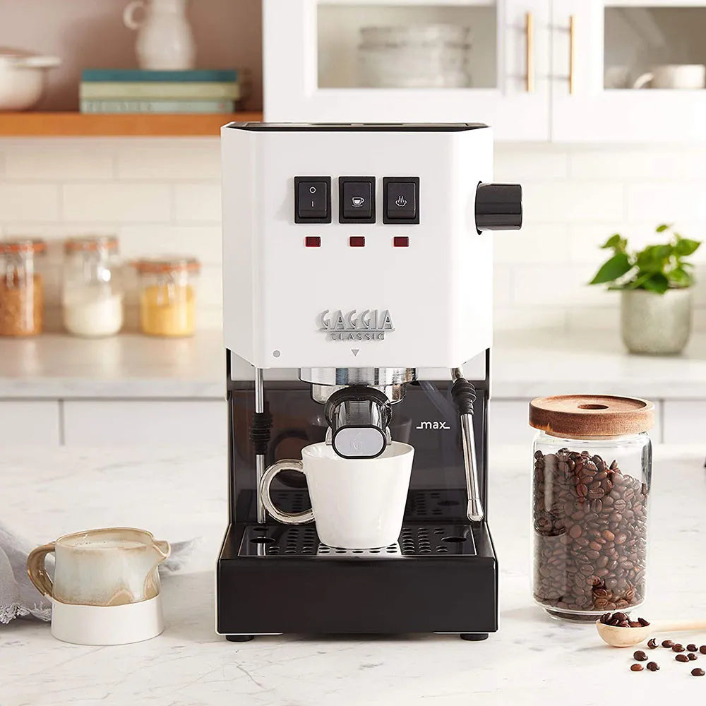 Gaggia New Classic Evo White Siebträger Espressomaschine – Weiß