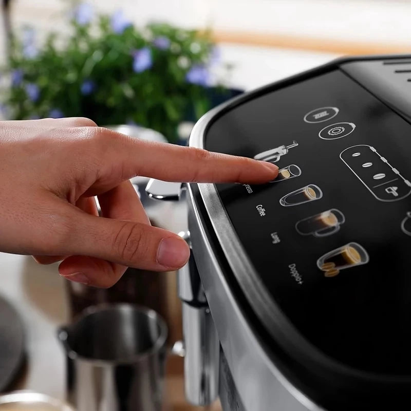 DeLonghi Magnifica Evo ECAM290.31.SB Kaffeevollautomat – Schwarz Silber