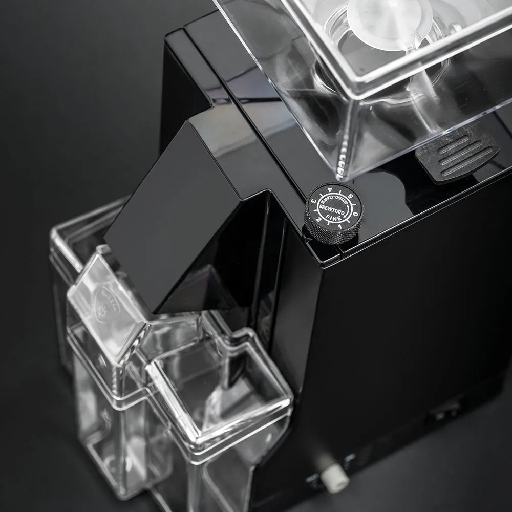 Eureka Mignon Crono Kaffeemühle mit Timer, 50mm Mahlscheiben – Schwarz